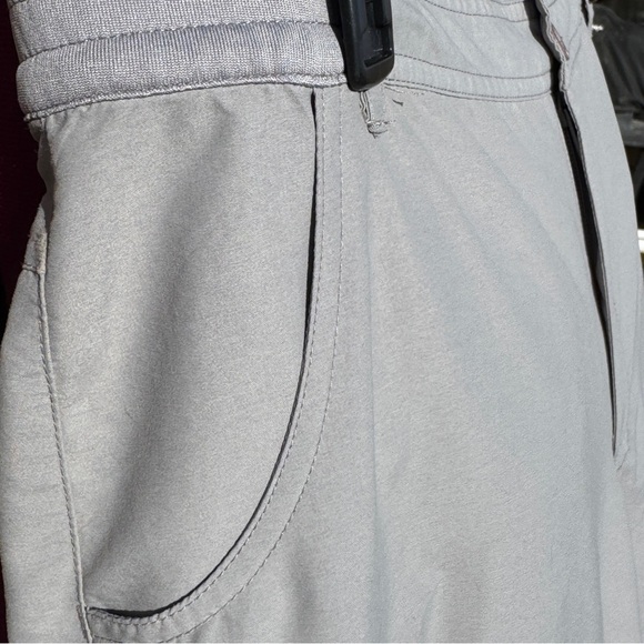 Cabela's  PERFORMANCE Light Gray pants WOMENS,SIZE18,NO FLY ZONE,INSECT DEFENSE - Picture 10 of 11